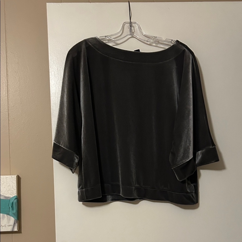 Elegant Black Velvet Women's Top